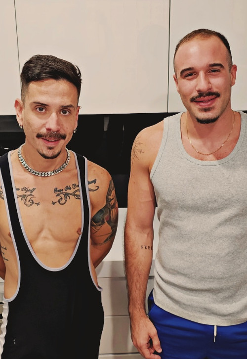 Aussie Amateurs' Social Xposure